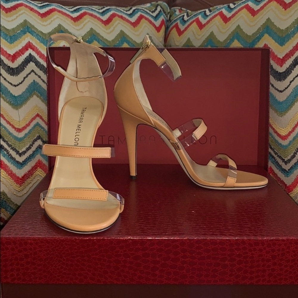 BRAND NEW. Tamara Mellon Pumps- size 8.5 (8)